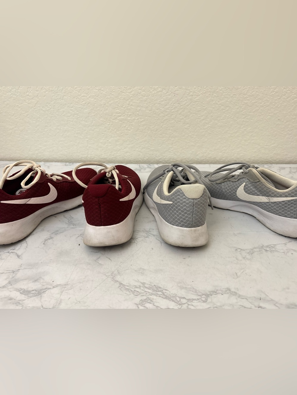 Nike Womens Tanjun Red Burgundy Gray White Running Shoes Sz 6.5 Lot Of 2 - Picture 5 of 9